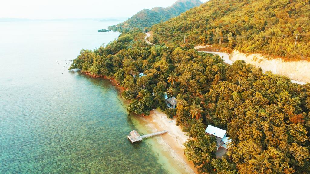 Alam Indah Beach Resort Busuanga Exterior foto